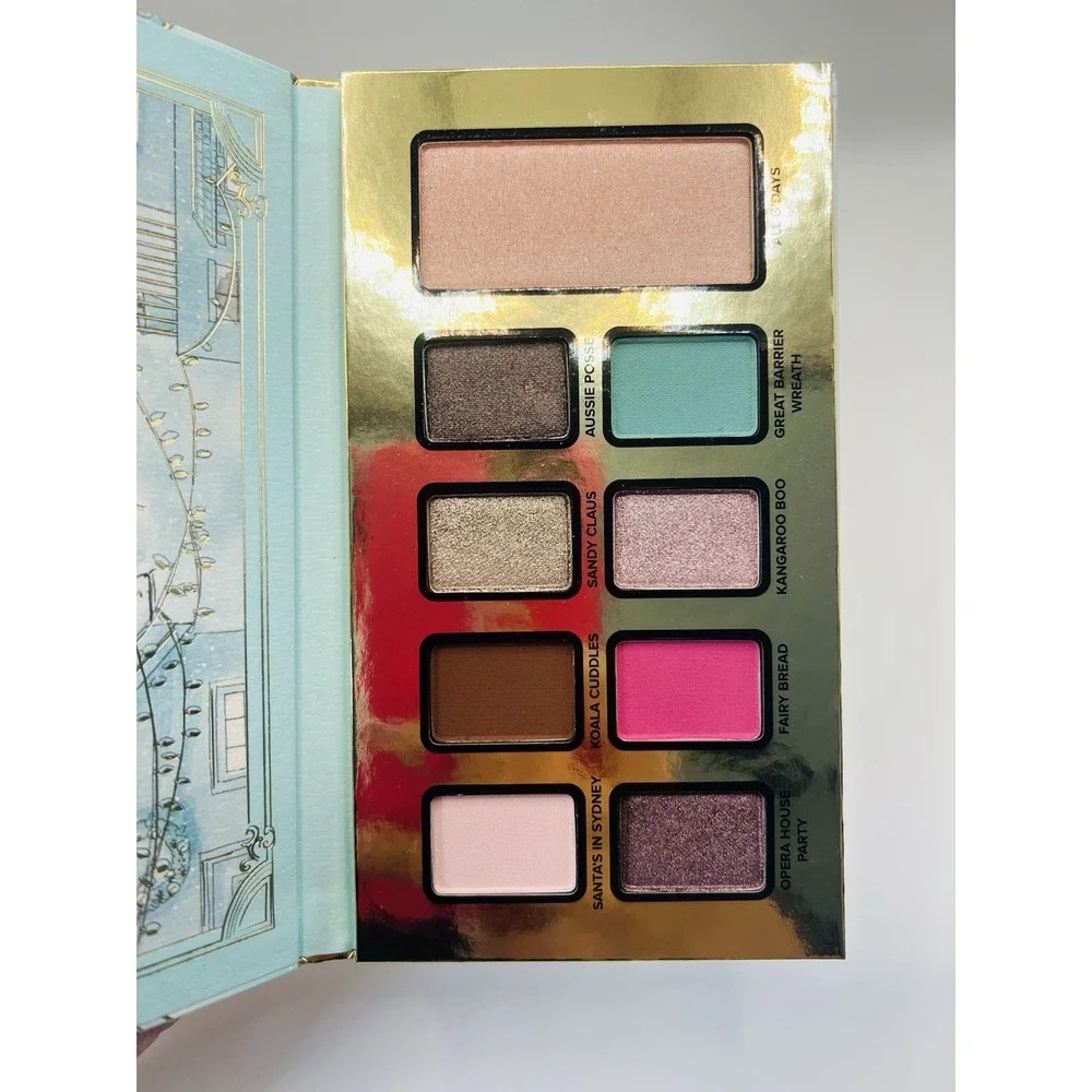 Too Faced Christmas In Sydney Face Eyeshadow Blush Palette‎ Holiday Edition 2021